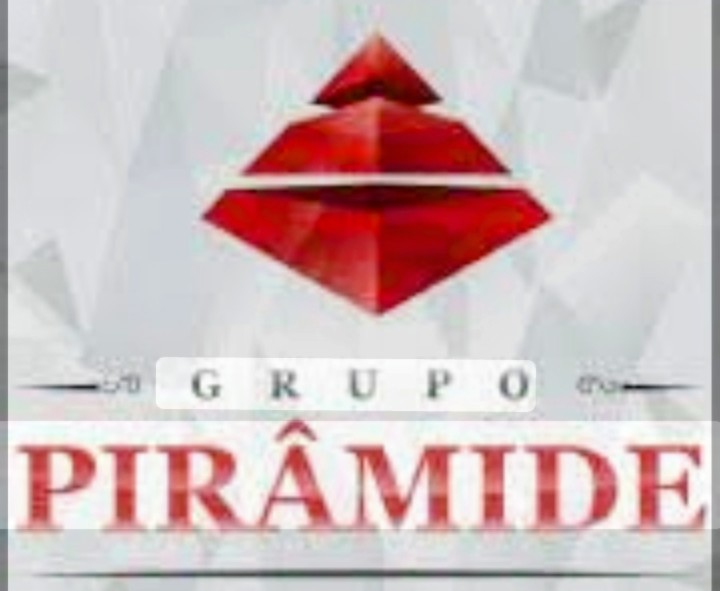 Logo Grupo Pirâmide — cliente atendido pela Desentupidora Gota D'água